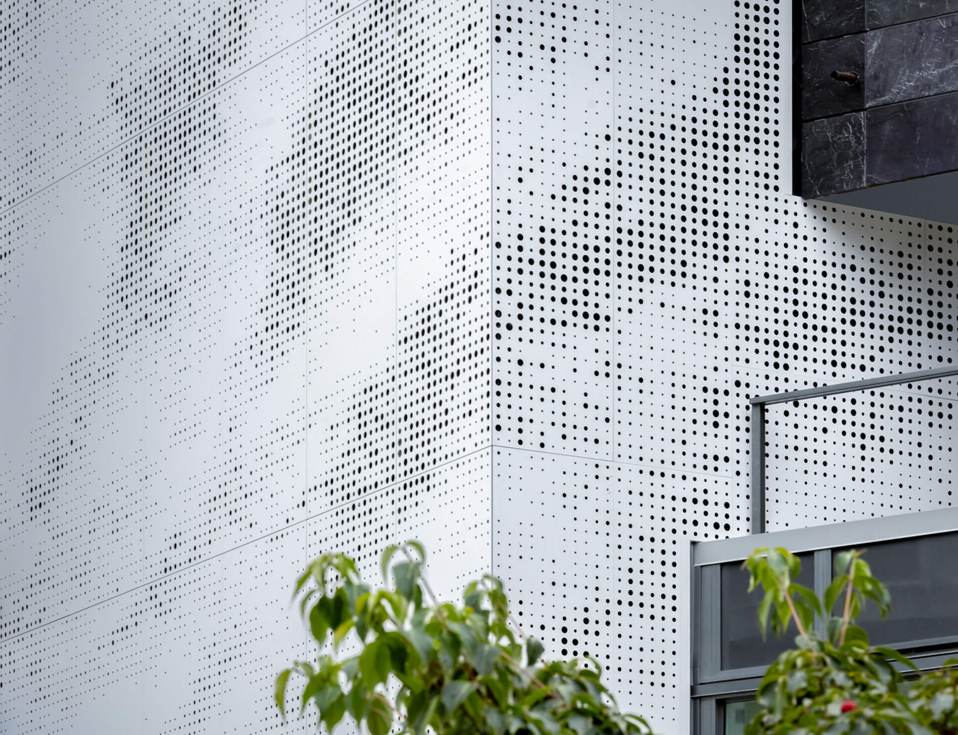 Galleria-Lot1-©jaredkorb_install-14